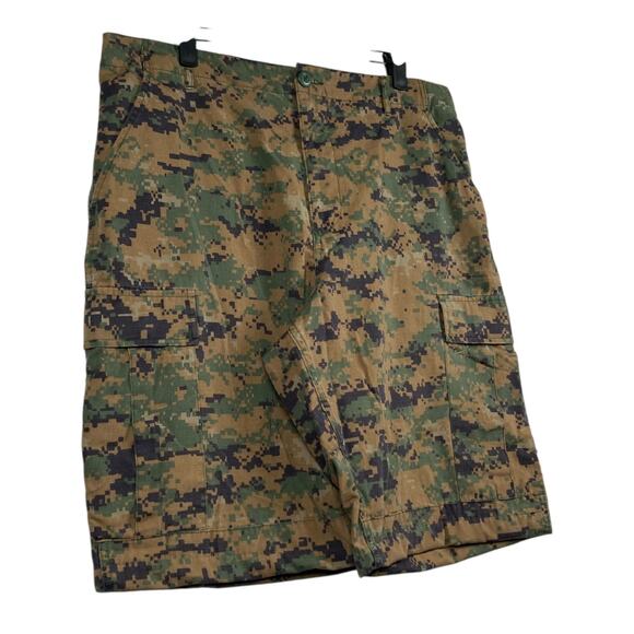 Vintage Genuine Gear Camo Cargo Shorts 34 - Picture 4 of 7